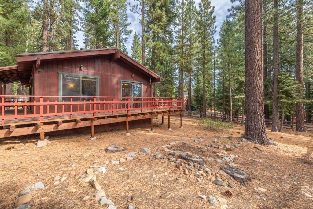 Cozy Pet-Friendly Cabin W Fenced-In Yard Close To Slopes Beach Town Carnelian Bay Екстериор снимка
